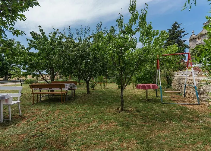 Apartments Mijat
