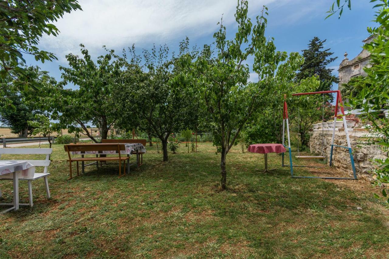 Mijat Apartment *