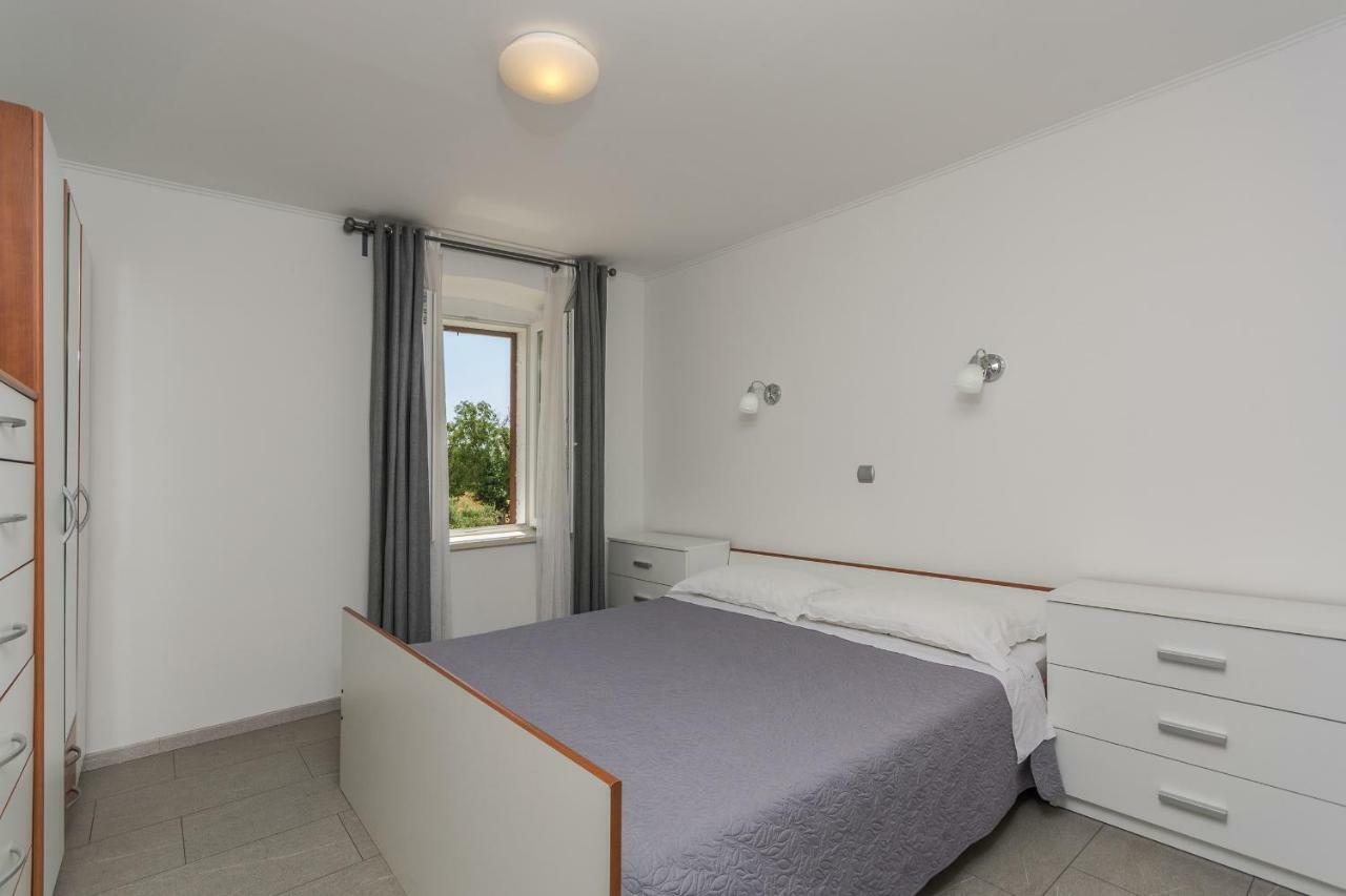 Apartment Mijat Novigrad Istria